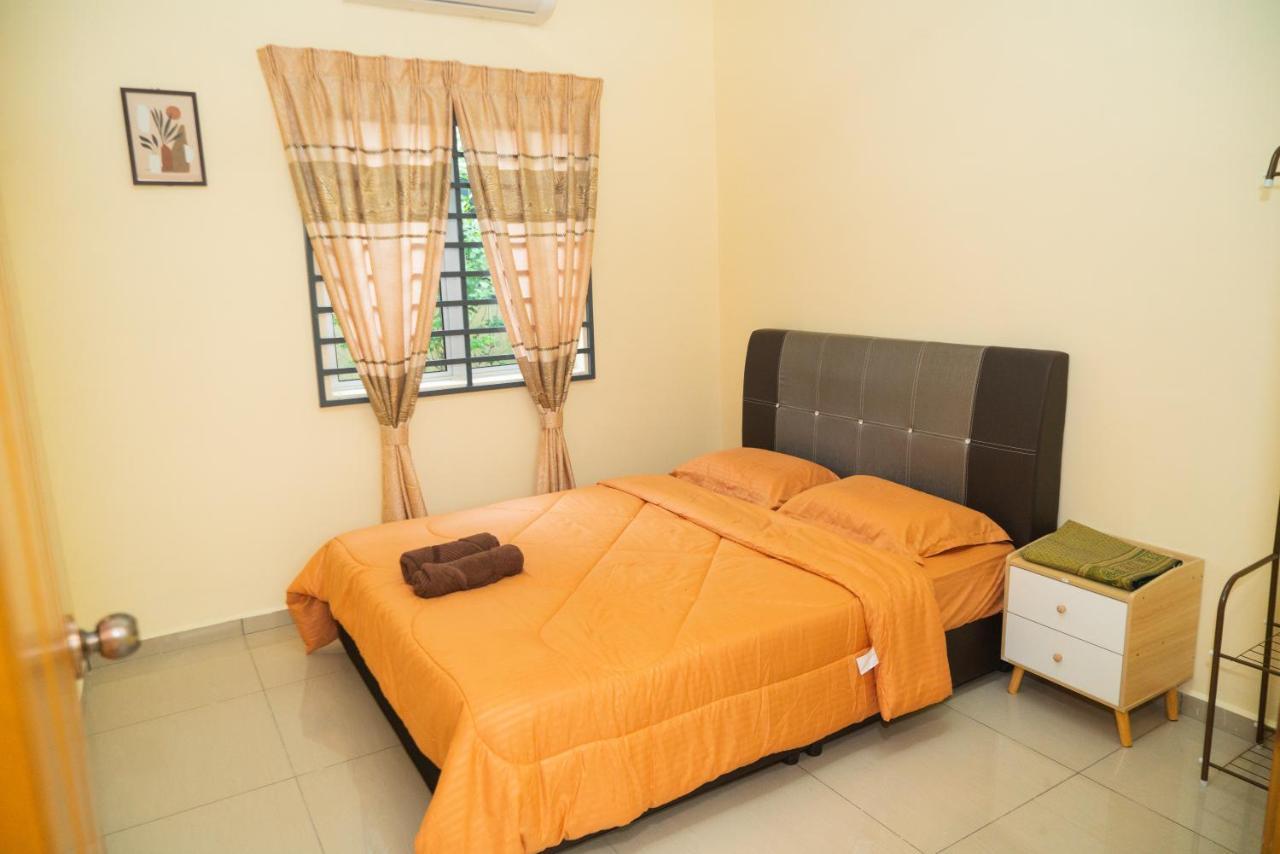 Adorable 3-Bedroom Home With Pool, Wi-Fi And Bbq Rembau Eksteriør bilde
